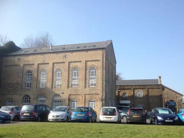 House for rent in Lyons, Greater London