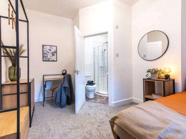 Room for rent in Darlington