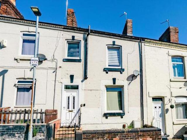 House for sale in Worsbrough Common, South Yorkshire