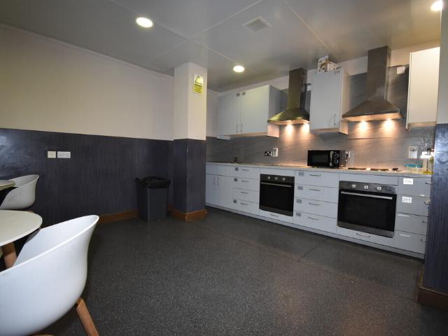 Studio for rent in Spon End, West Midlands
