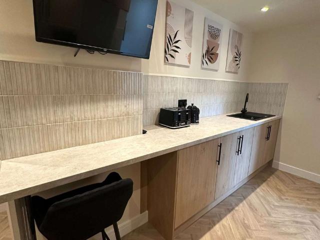 Room for rent in Potters Corner, East Midlands