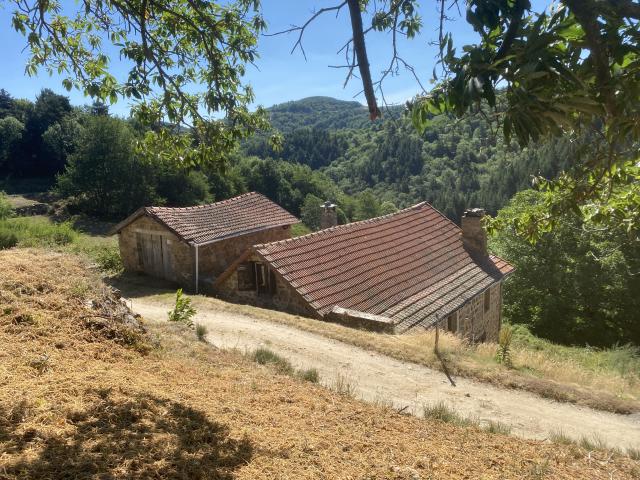 Maison vente à Le Village, Borée