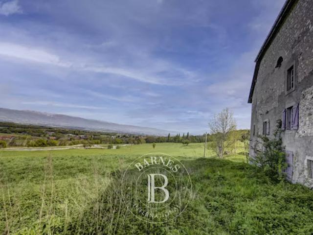 Ferme vente à Saint-Julien-en-Genevois, Présilly