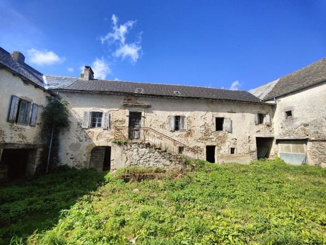 Maison vente à Villefranche-de-Rouergue, Castanet
