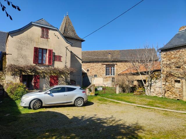 Ferme vente à Villefranche-de-Rouergue, Sauveterre-de-rouergue