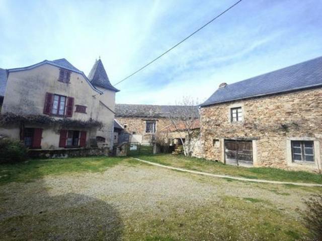 Maison vente à Villefranche-de-Rouergue, Sauveterre-de-rouergue