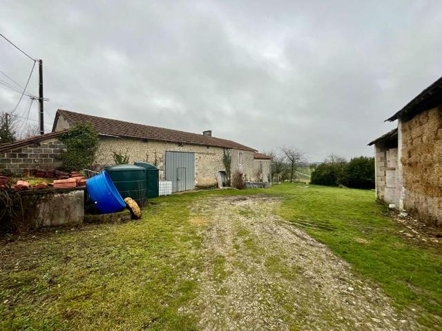 Ferme vente à Périgueux, Celles