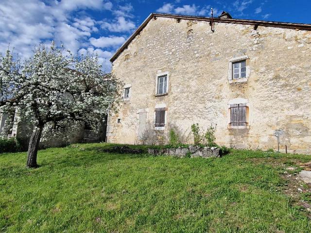 Maison vente à Cormaranche-en-Bugey, Cormaranche-en-bugey