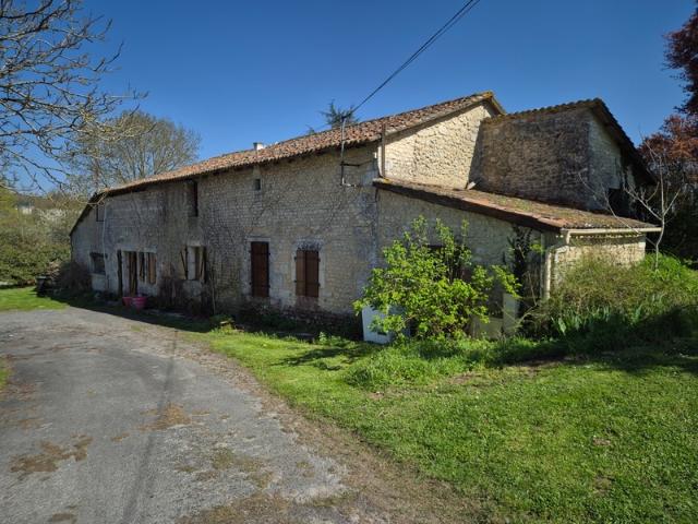 Ferme vente à Angoulême, Magnac-lavalette-villars
