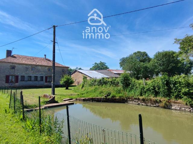Ferme vente à Montmorillon, Mauprévoir