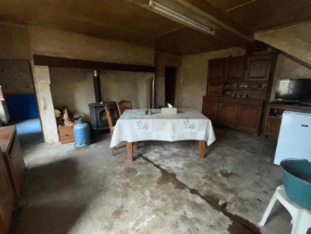 Maison vente à Aubusson, Poussanges