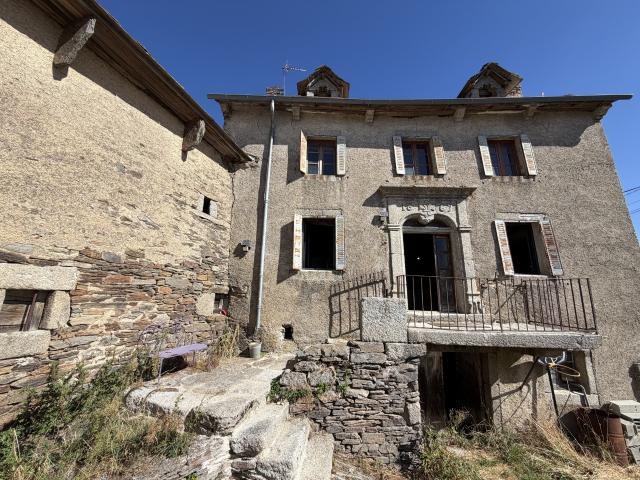 Maison vente à Mende, Lachamp