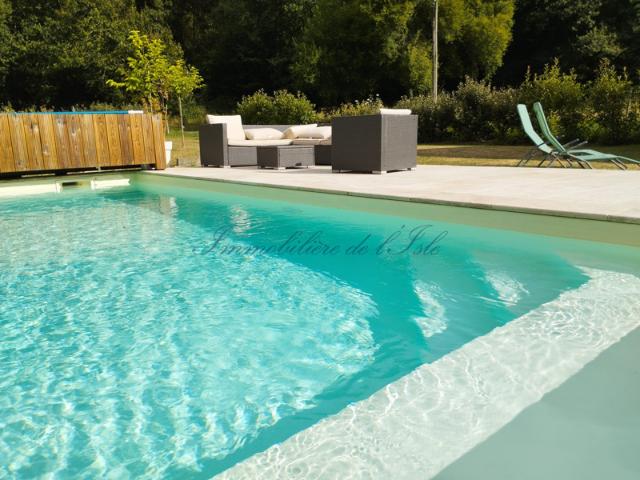 Maison vente à Périgueux, Atur