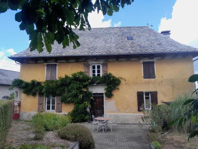 Maison vente à Aurillac, Montmurat