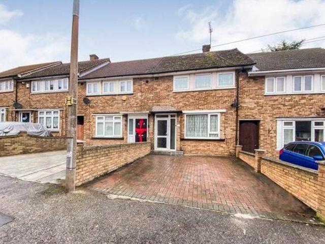 House for sale in South Ockendon, Essex