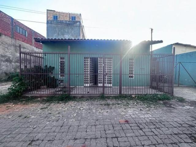 Casa venda em Região Geográfica Imediata do Distrito Federal, Região Integrada de Desenvolvimento do Distrito Federal e Entorno