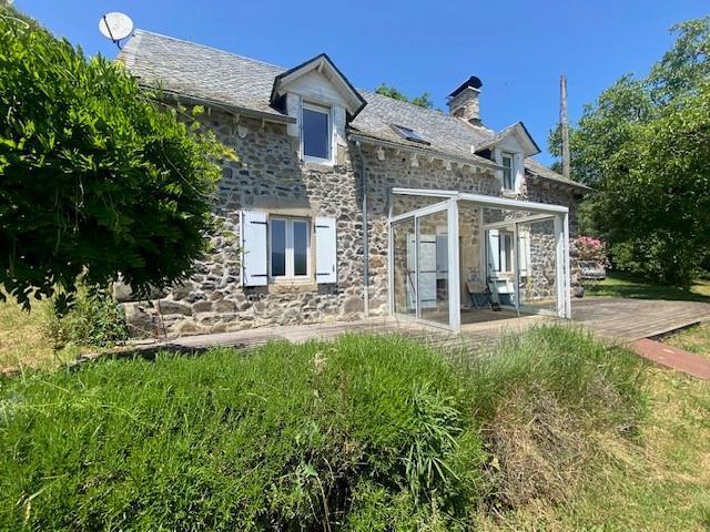 Maison vente à Saint-julien-près-bort