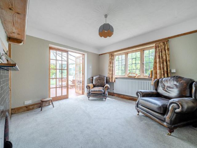 House for rent in Fole, Surrey