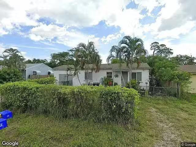 House for rent in Lake Worth