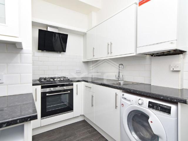 Apartment for rent in Golders Green, Greater London