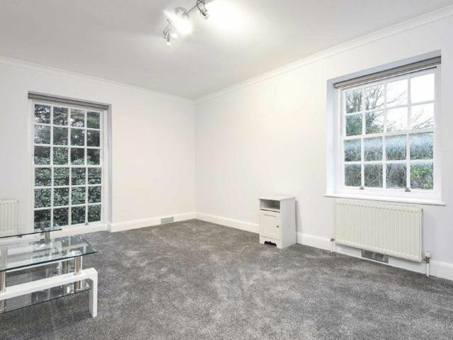 Apartment for rent in Cat Hill, Isle Of Man