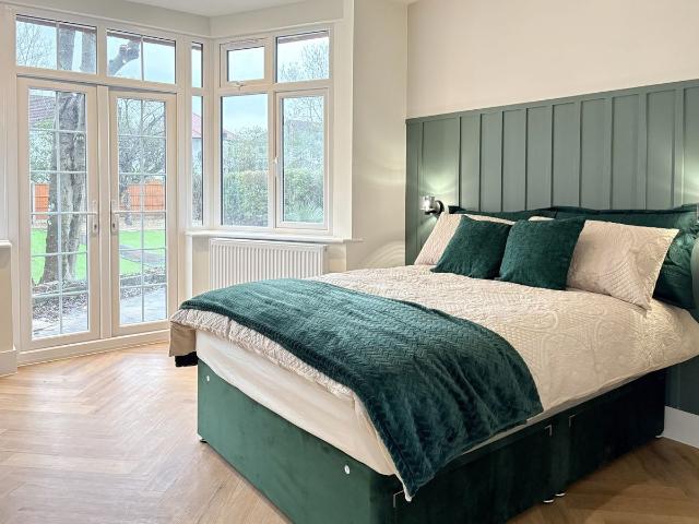 Studio for rent in London Borough of Ealing, Park Royal