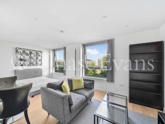 Studio for rent in Royal Wharf, Greater London