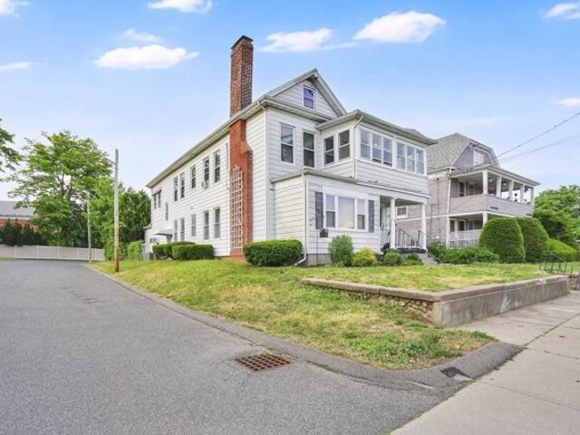 House for sale in Hampden, Massachusetts