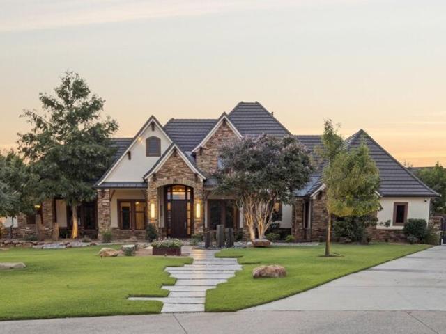 House for sale in Denton, Texas