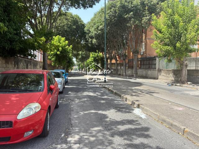 Appartamento in affitto a Municipalità 6, Campania