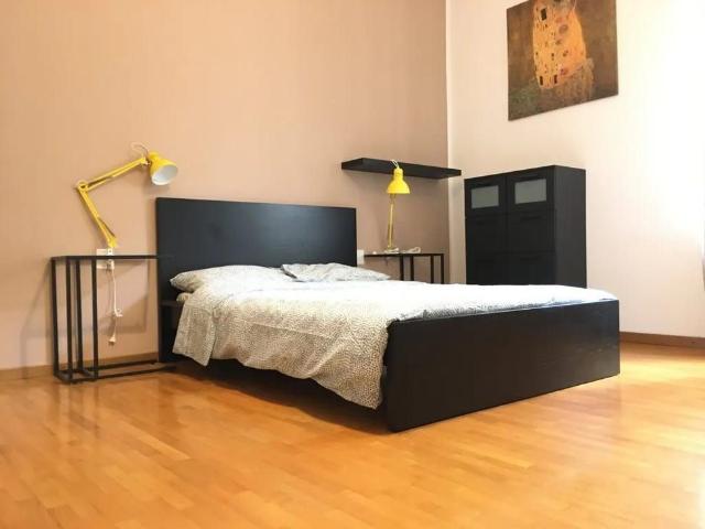 Appartamento in affitto a Centro storico, Milano