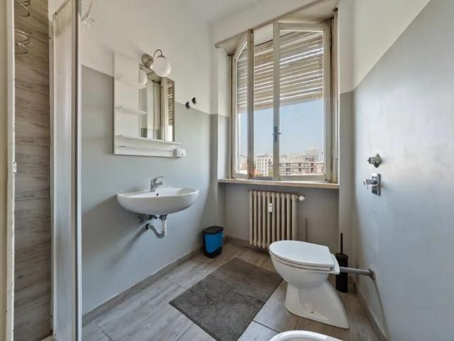 Appartamento in affitto a Centro storico, Milano