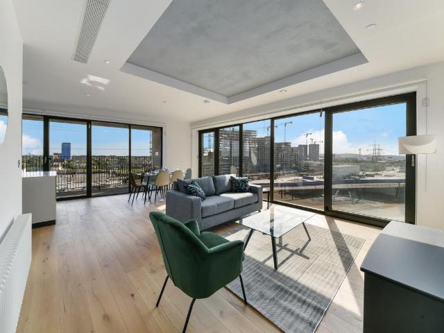 House for rent in London City Island, Blackwall