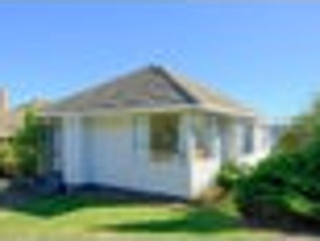 House for rent in Otakou
