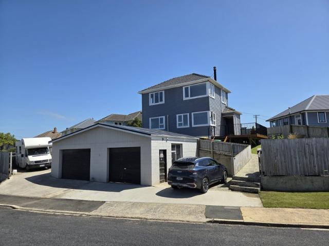 House for rent in Otakou