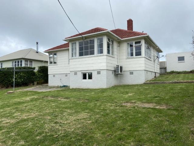 House for rent in Otakou