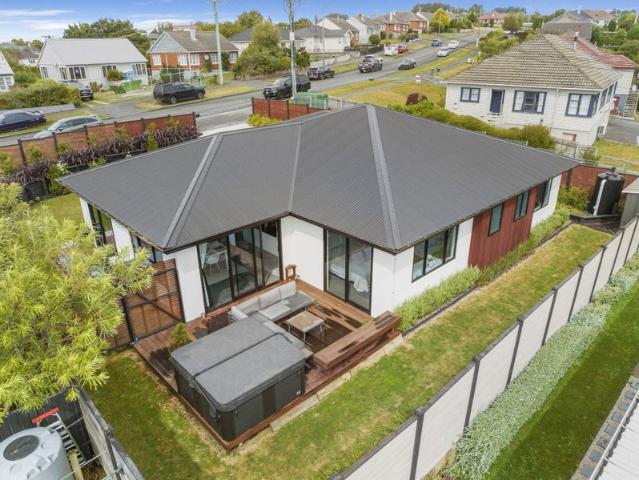 House for rent in Otakou