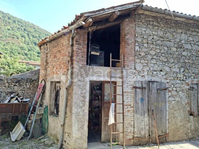 Rustico in vendita a Tovena, Cison di Valmarino