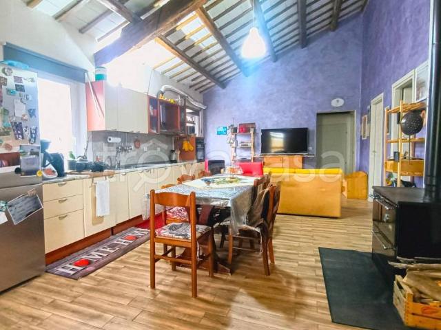 Rustico in vendita a Pesaro, Pesaro E Urbino