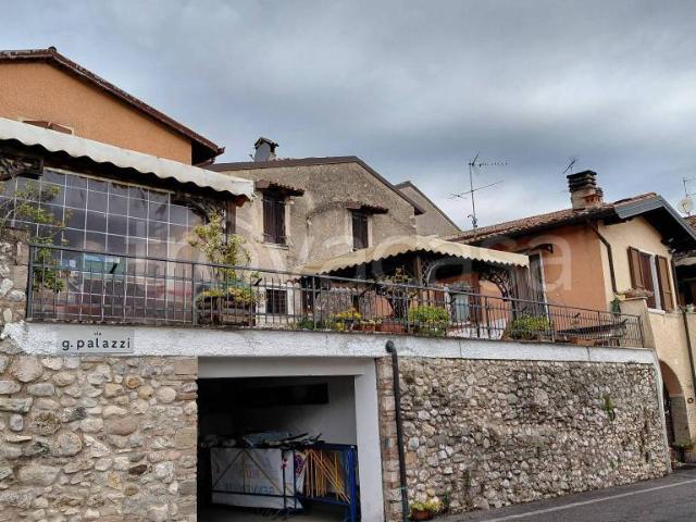 Rustico in vendita a Castello, Puegnago del Garda