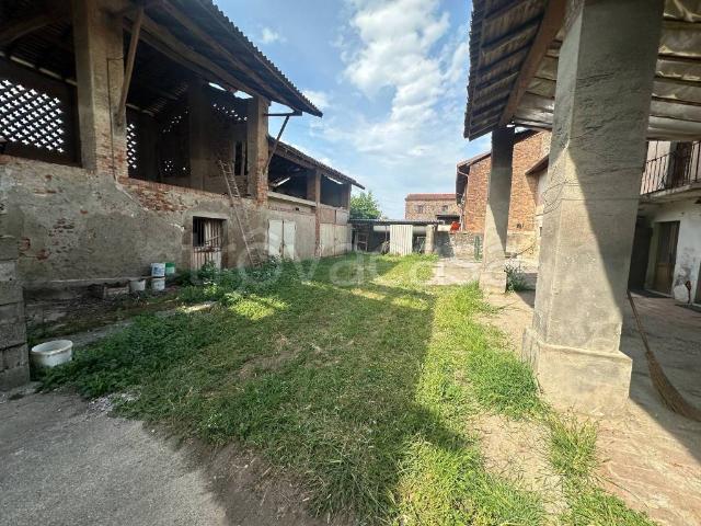 Rustico in vendita a Pumenengo, Lombardia