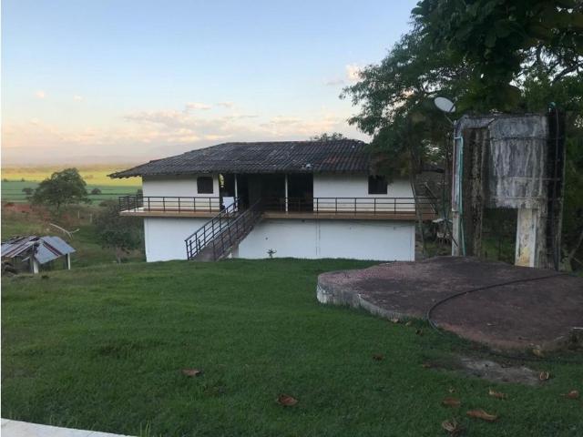 Cortijo de alto standing de 2886400 m2 en venta Riofrío, Colombia