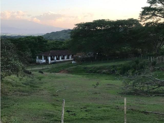 Cortijo de alto standing de 2886400 m2 en venta Riofrío, Colombia