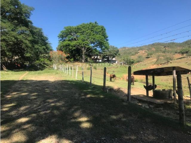 Cortijo de alto standing de 2886400 m2 en venta Riofrío, Colombia
