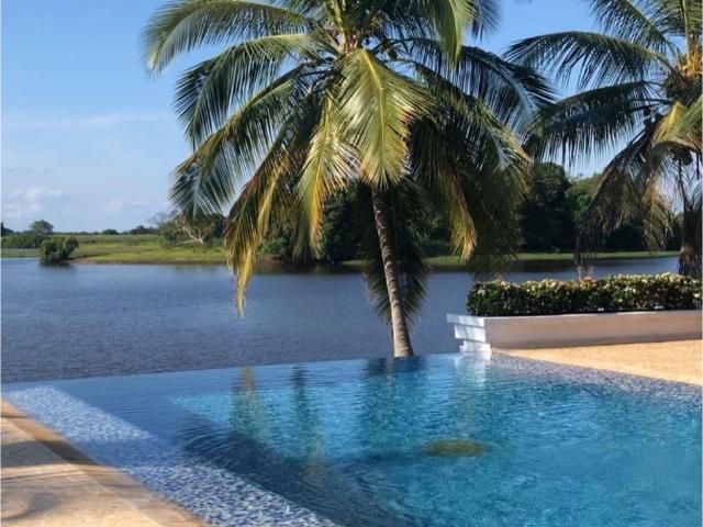 Cortijo de alto standing de 300000 m2 en venta Ayapel, Colombia