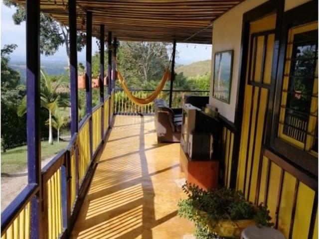 Cortijo de alto standing de 640000 m2 en venta La Victoria, Colombia