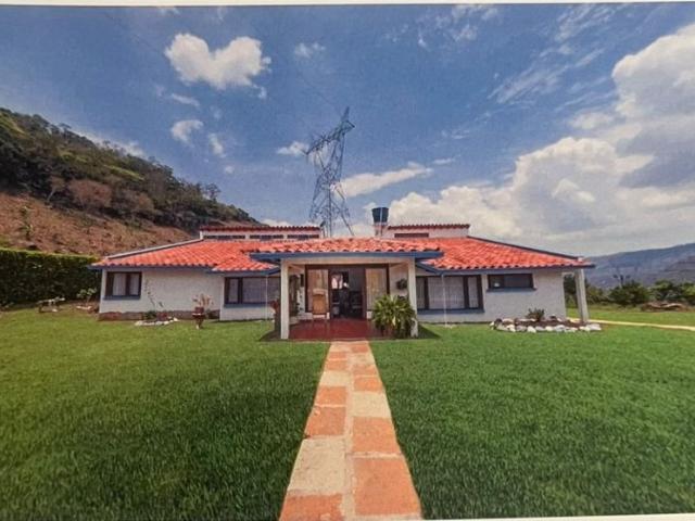 Finca en venta en Santander