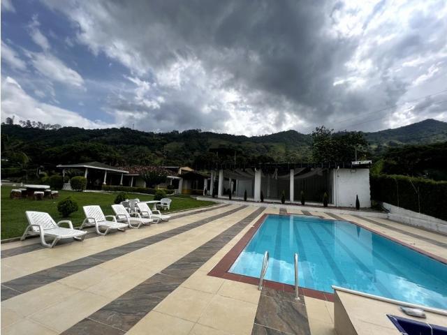 Finca en arriendo en Antioquia, Valle de Aburrá