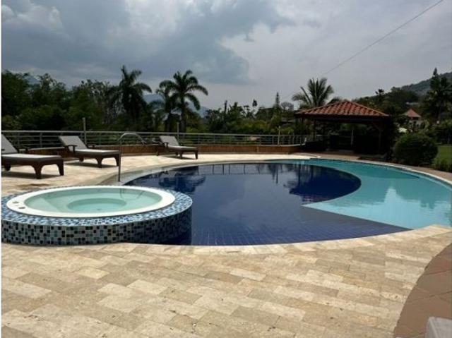Finca en arriendo en Antioquia, Valle de Aburrá