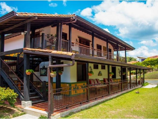 Cortijo de alto standing en alquiler Montenegro, Colombia